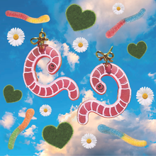 Load image into Gallery viewer, Cutie Worm earrings
